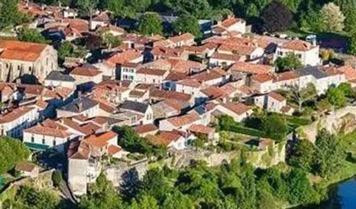 上海回乡建别墅为什么一定要选专业乡墅公司