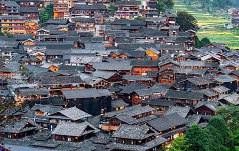 上海6种常见的外墙仿石漆施工工艺！